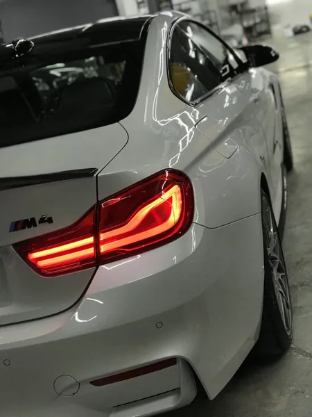 Оклейка зон риска BMW M4, фото 4