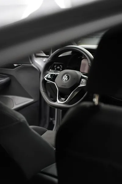 Оклейка зон риска VW Golf R, фото 8