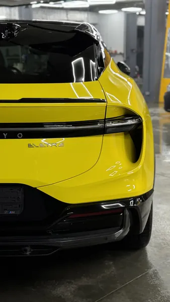Оклейка зон риска Lotus Eletre, фото 5